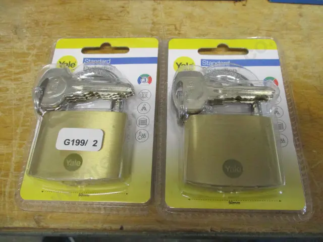 2 Padlocks Image 1++